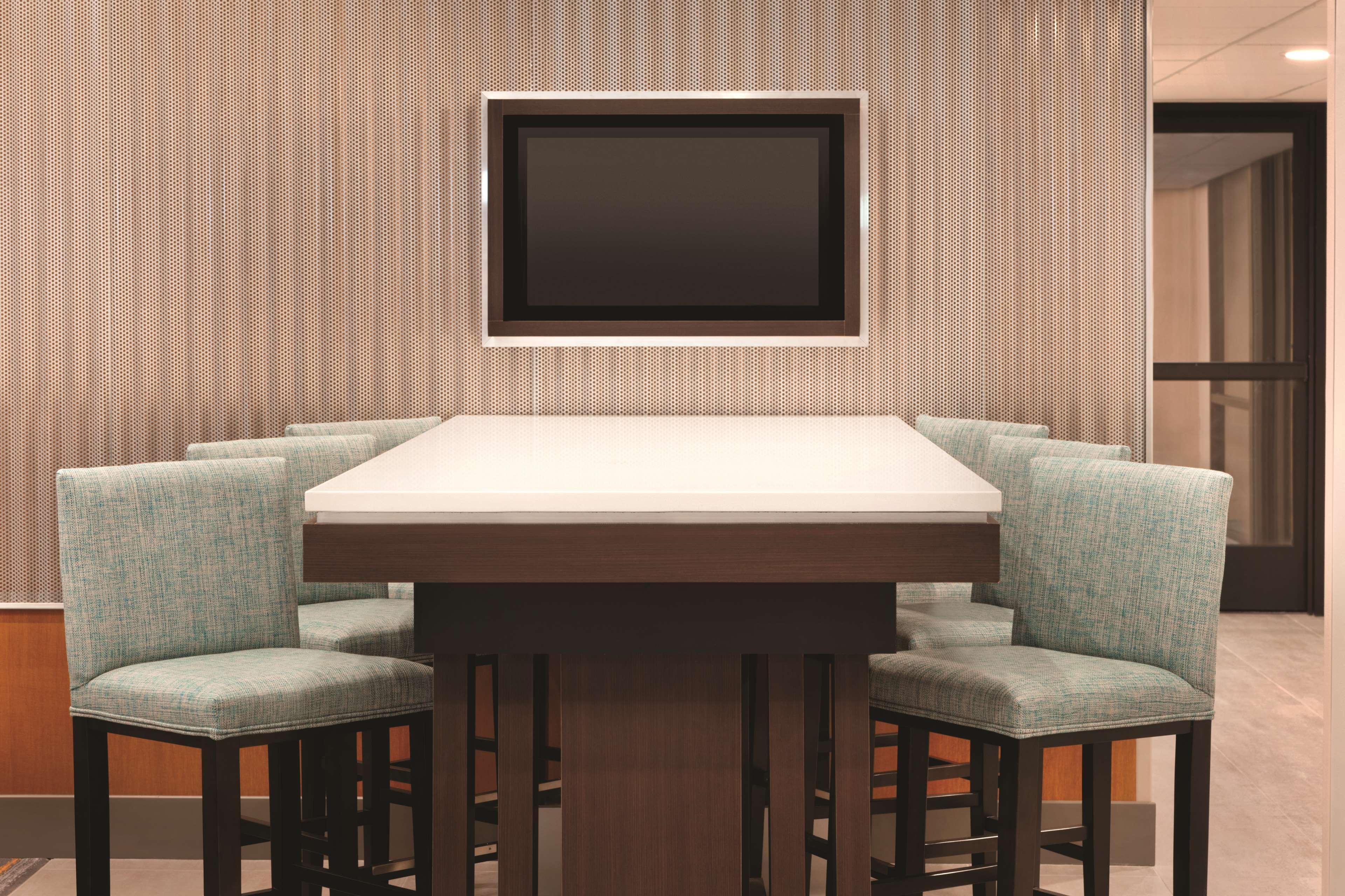 Radisson Hotel Charlotte Airport Екстер'єр фото